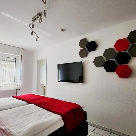 Premium 2-Zimmer-Ferienwohnung Im Kurviertel 206 דירה *